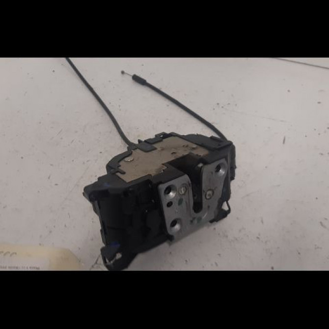 Serrure porte avd occasion RENAULT MASTER III Phase 1 04-2010->... 2.3 DCI 125ch 805020009R 2