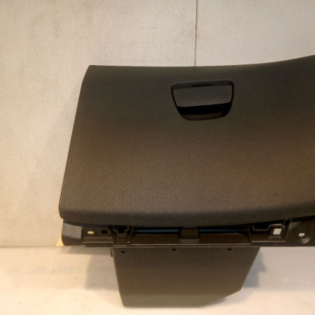 Boite à gants occasion PEUGEOT 2008 Phase 1 01-2013->... 1.6 E-HDI 92ch 96738112ZD