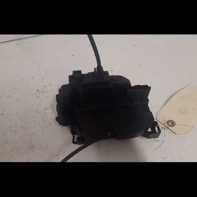 Serrure porte avd occasion RENAULT MASTER III Phase 1 04-2010->... 2.3 DCI 125ch 805020009R 3