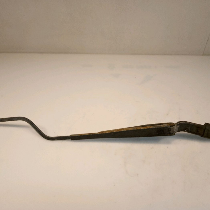 Bras essuie-glace avant droit occasion RENAULT MASTER II Phase 1 09-1997->11-2003 2.8 DTI 115ch 7701055721 1