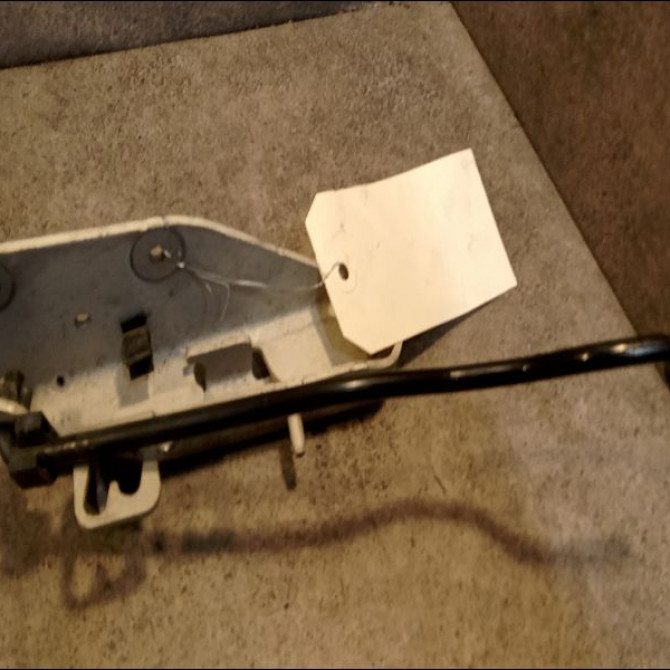 Compas d capot occasion CITROEN C3 PLURIEL I Phase 1 04-2003->09-2008 1.4 HDi 791268 3