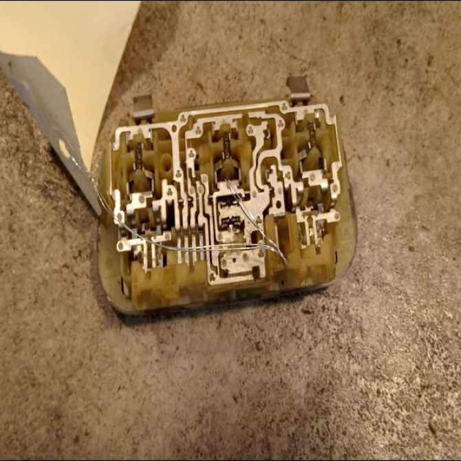 Plafonnier occasion CITROEN C3 PLURIEL I Phase 1 04-2003->09-2008 1.4 HDi 6362Q2 2