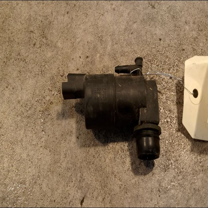Pompe lave-glace avant occasion CITROEN C3 PLURIEL I Phase 1 04-2003->09-2008 1.4 HDi 643476 2