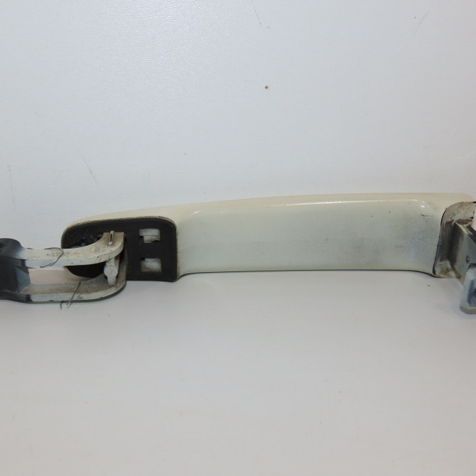 Poignee ext porte avd occasion CITROEN C3 PLURIEL I Phase 1 04-2003->09-2008 1.4 HDi 9101W8 2