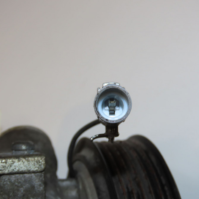 Compresseur air conditionne occasion PEUGEOT 107 Phase 1 06-2005->12-2008 6453RJ 4