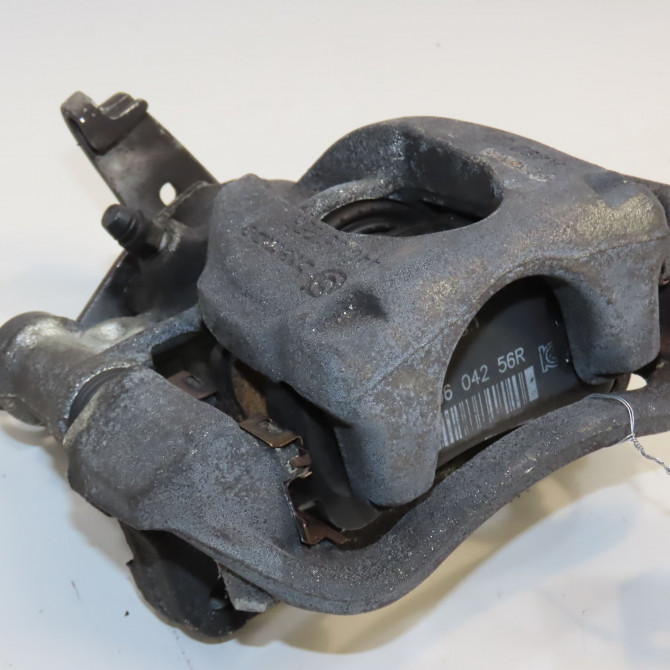 Etrier de frein arrière gauche occasion  440113887R 1