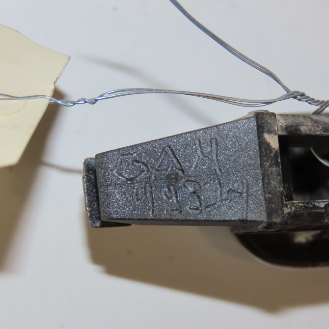 Poignee ext porte ard occasion VOLKSWAGEN POLO IV Phase 2 05-2005->09-2009 1.2i 65ch 3B0837207F3FZ 3