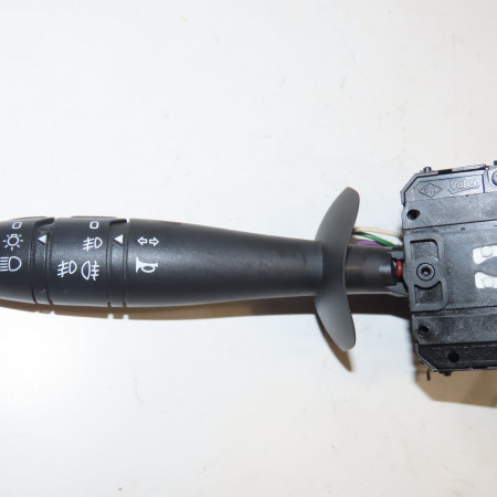 Commande clignotant occasion RENAULT TWINGO II Phase 1 06-2007->11-2011 1.2i 16v 75ch