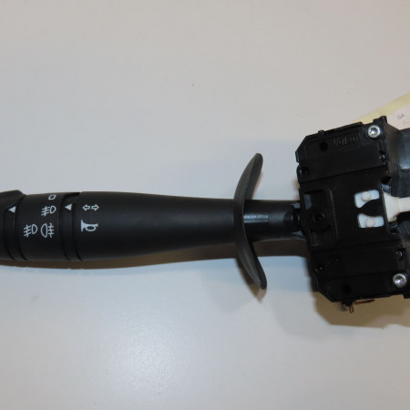 Commande clignotant occasion RENAULT TWINGO II Phase 1 06-2007->11-2011 1.2i 16v 75ch 7701072110