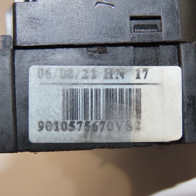 Commande clignotant occasion RENAULT TWINGO II Phase 1 06-2007->11-2011 1.2i 16v 75ch 7701072110 4