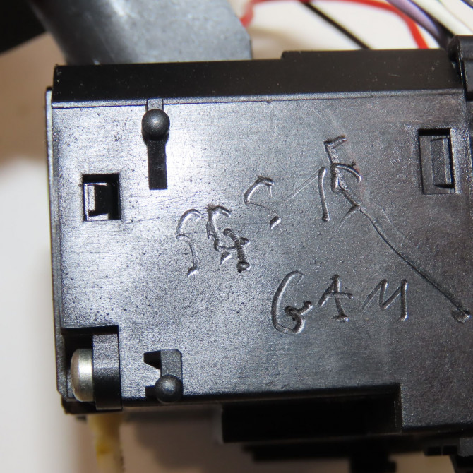 Commande clignotant occasion RENAULT TWINGO II Phase 1 06-2007->11-2011 1.2i 16v 75ch 7701072110 4