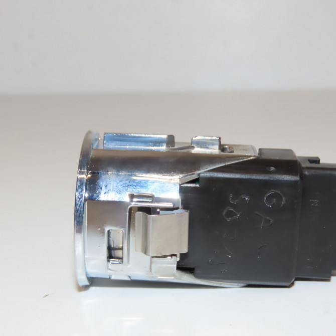 occasion TOYOTA COROLLA VERSO II phase 2 06-2007->05-2009 2.2D 136ch 2