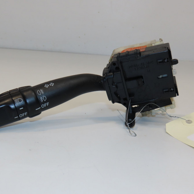 Commande clignotant occasion TOYOTA COROLLA VERSO II phase 2 06-2007->05-2009 2.2D 136ch 1