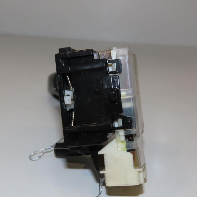 Commande clignotant occasion TOYOTA COROLLA VERSO II phase 2 06-2007->05-2009 2.2D 136ch 3