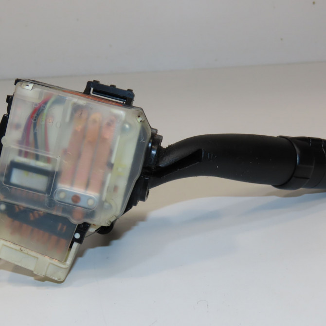 Commande clignotant occasion TOYOTA COROLLA VERSO II phase 2 06-2007->05-2009 2.2D 136ch 4