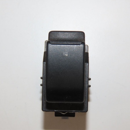 Commande lève-glace porte avant droite occasion TOYOTA COROLLA VERSO II phase 2 06-2007->05-2009 2.2D 136ch 848100F010