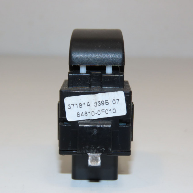 Commande lève-glace porte avant droite occasion TOYOTA COROLLA VERSO II phase 2 06-2007->05-2009 2.2D 136ch 848100F010 2