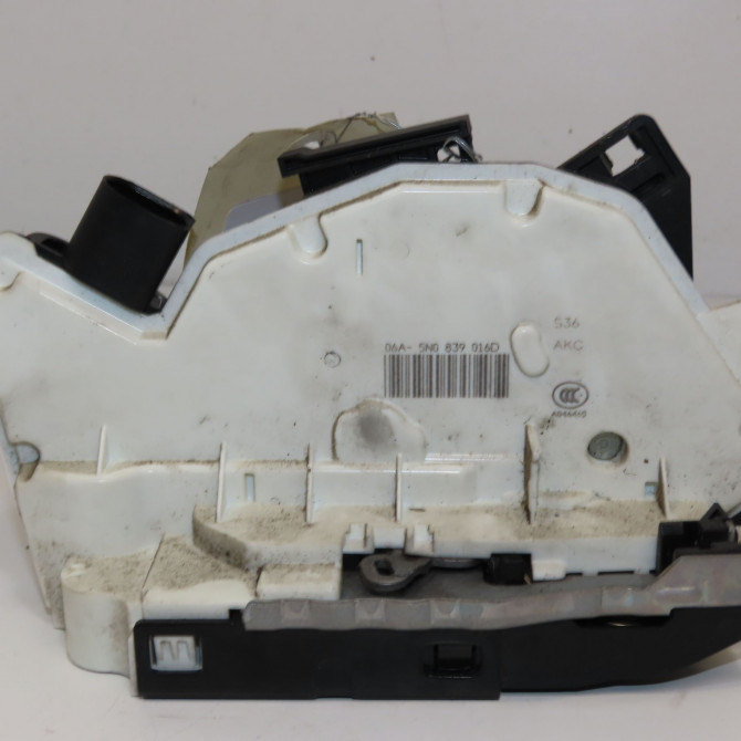 Serrure porte ard occasion SKODA FABIA II Phase 2 03-2010->12-2014 1.6 TDI 90ch 5N0839016R 3