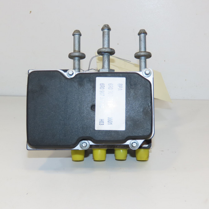 Unité hydraulique ABS occasion SKODA FABIA II Phase 2 03-2010->12-2014 1.6 TDI 90ch 6R0614117KBEF 3