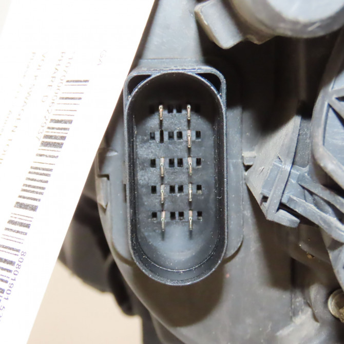 Phare droit occasion VOLKSWAGEN TOURAN I Phase 2 11-2006->09-2010 2.0TDi 16v 140ch 3