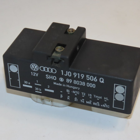 Boitier de préchauffage occasion VOLKSWAGEN GOLF IV GOLF IV Phase 1 1998-01-01->2005-06-30 1.9 TDI 130ch