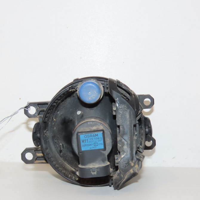 Phare antibrouillard avant gauche occasion TOYOTA COROLLA VERSO II phase 2 06-2007->05-2009 2.2D 136ch 812210F020 2