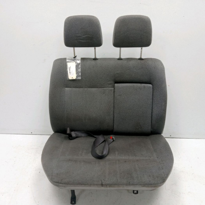 Banquette avant occasion TOYOTA HI ACE II Phase 3 01-2007->... 1