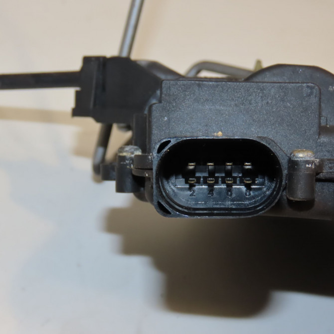 Serrure porte avd occasion VOLKSWAGEN GOLF IV GOLF IV Phase 1 1998-01-01->2005-06-30 1.9 TDI 130ch 6X1837014C 5