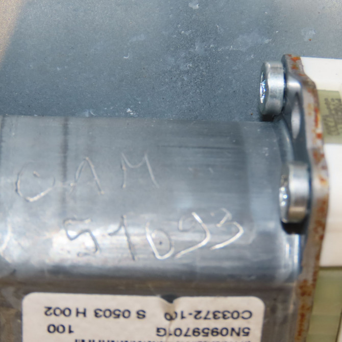 Mecanisme+moteur leve-glace avg occasion VOLKSWAGEN TIGUAN I TIGUAN I Phase 2 2011-04-01->2016-12-31 2.0 TDI 140ch 5N0837461 6