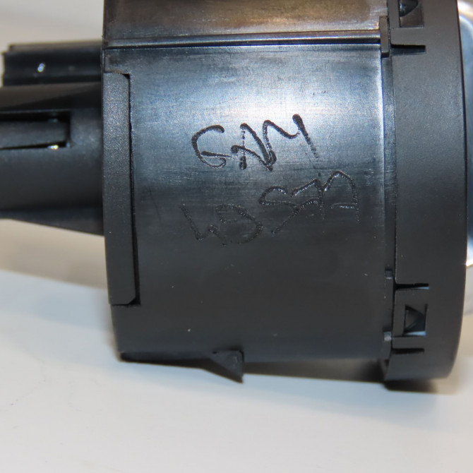 Interrupteur commande de phares occasion VOLKSWAGEN TIGUAN I 4