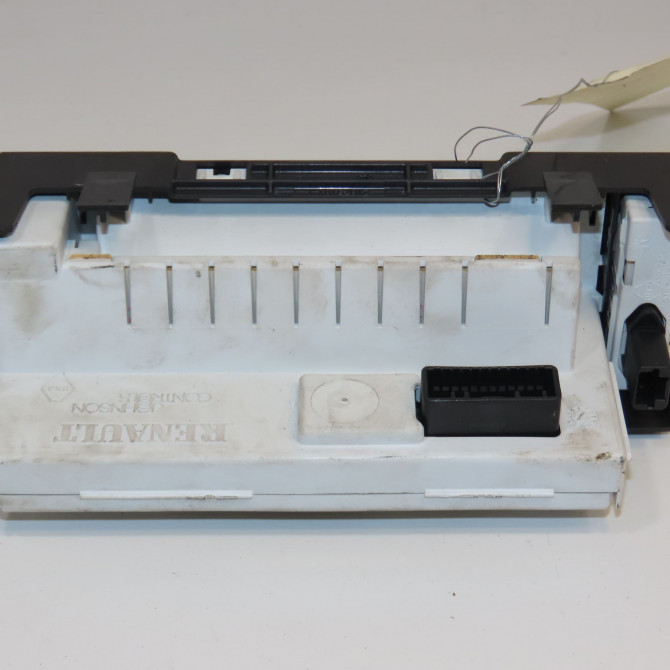 Afficheur digital occasion RENAULT MEGANE II Phase 2 01-2006->06-2009 2.0i 225ch 2