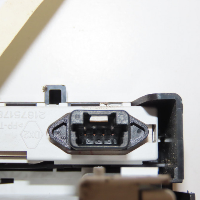 Afficheur digital occasion RENAULT MEGANE II Phase 2 01-2006->06-2009 2.0i 225ch 4