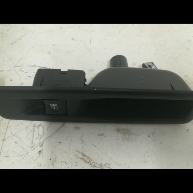 Commande leve-glace porte arrière gauche occasion RENAULT MEGANE III Phase 1 11-2008->01-2012 1.5 DCI 105ch 1