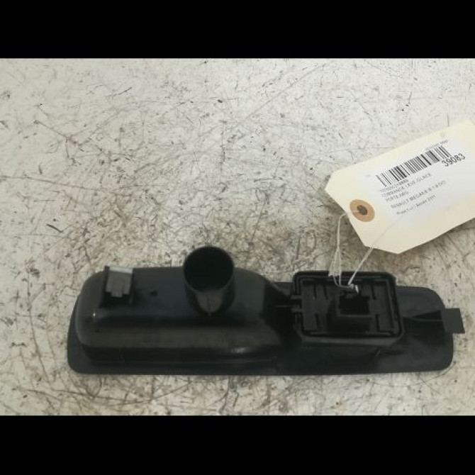 Commande leve-glace porte arrière gauche occasion RENAULT MEGANE III Phase 1 11-2008->01-2012 1.9 DCI 130ch 2