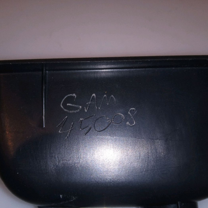 Commande leve-glace porte arrière gauche occasion RENAULT MEGANE III Phase 1 11-2008->01-2012 1.6i 16v 110ch 3