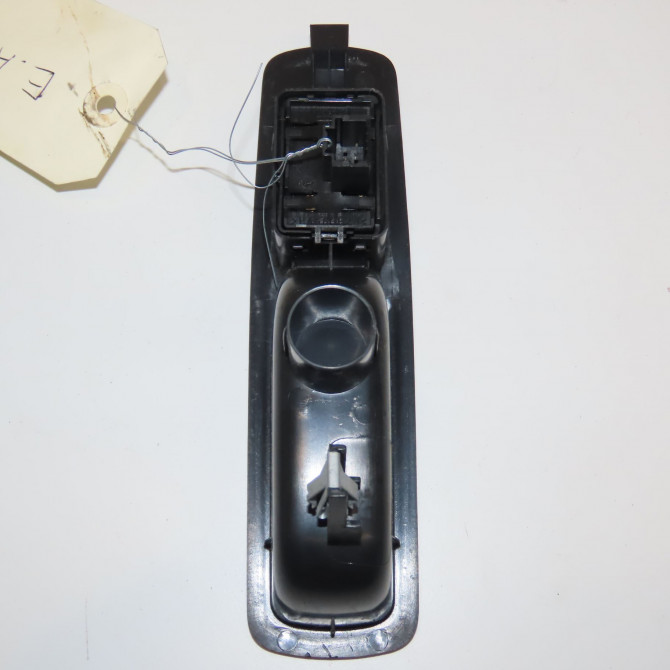 Commande leve-glace porte arrière droite occasion RENAULT MEGANE III Phase 1 11-2008->01-2012 1.5 DCI 8v 110ch 2