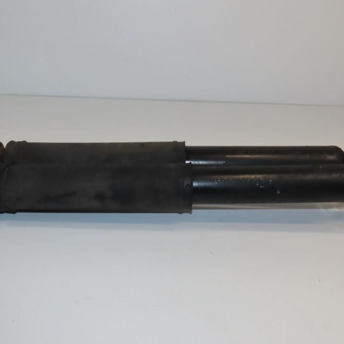 Amortisseur arrière droit occasion RENAULT MEGANE III Phase 1 11-2008->01-2012 1.5 DCI 8v 110ch 562107002R 2