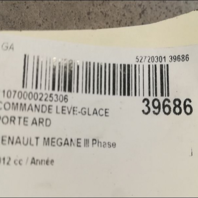 Commande leve-glace porte arrière droite occasion RENAULT MEGANE III Phase 2 01-2012->06-2014 2