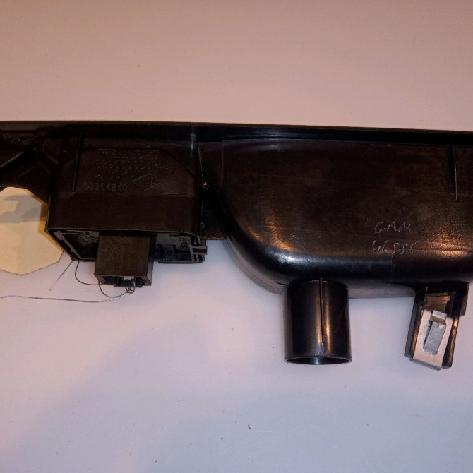 Commande leve-glace porte arrière gauche occasion RENAULT MEGANE III Phase 2 01-2012->06-2014 1.5 DCI 110ch 2