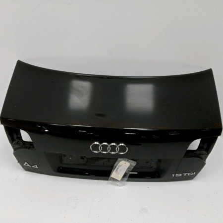 Coffre arrière occasion AUDI A4 II Phase 2 09-2004->04-2008 1.9 TDI 115ch 8E5827023AA