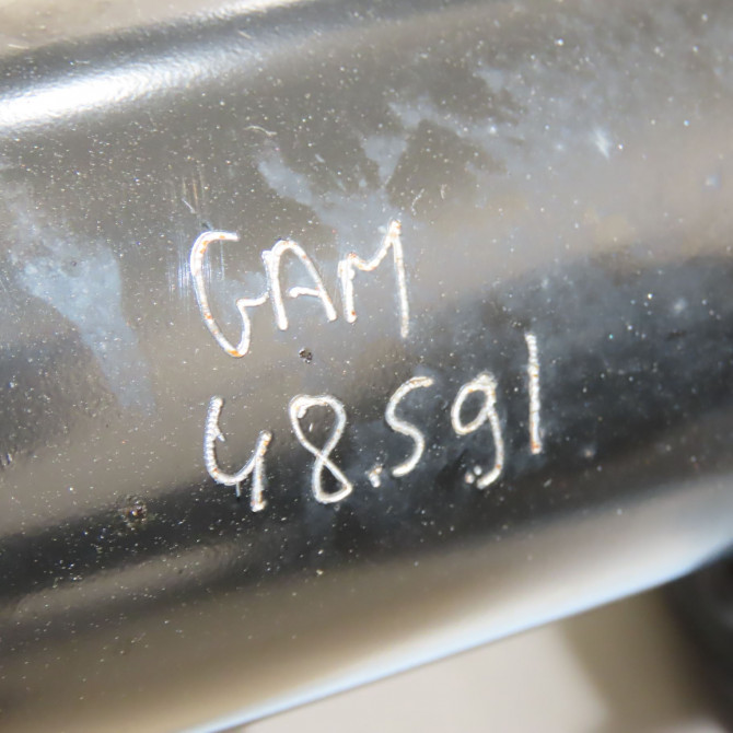 Amortisseur avant droit occasion RENAULT 543028154R 7