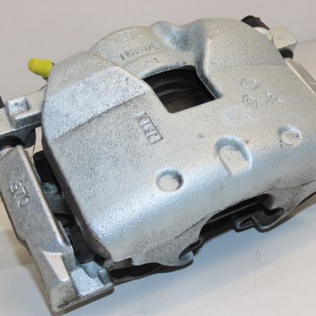 Etrier de frein avant droit occasion RENAULT 410013029R