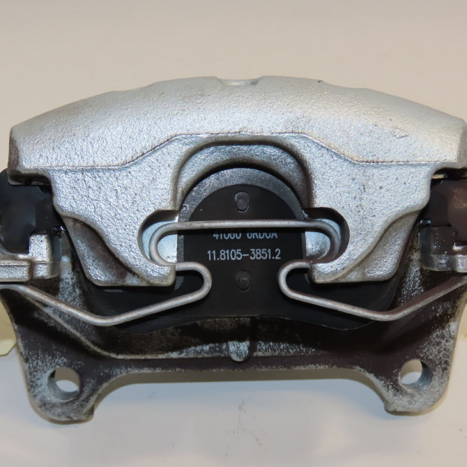 Etrier de frein avant droit occasion RENAULT 410013029R 2