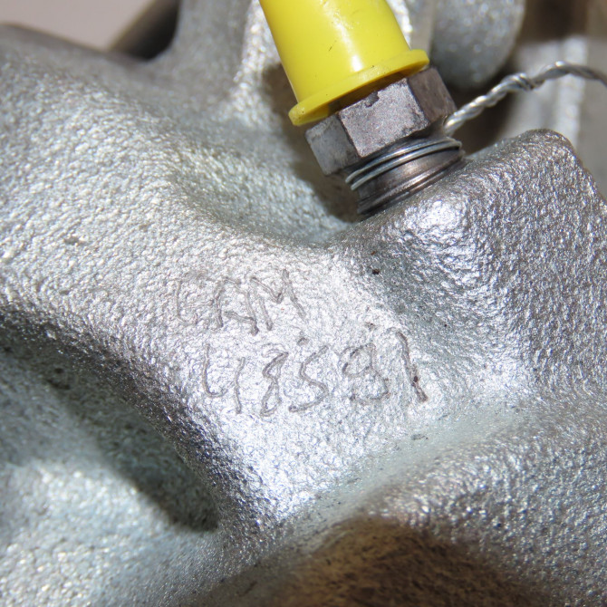 Etrier de frein avant droit occasion RENAULT 410013029R 5