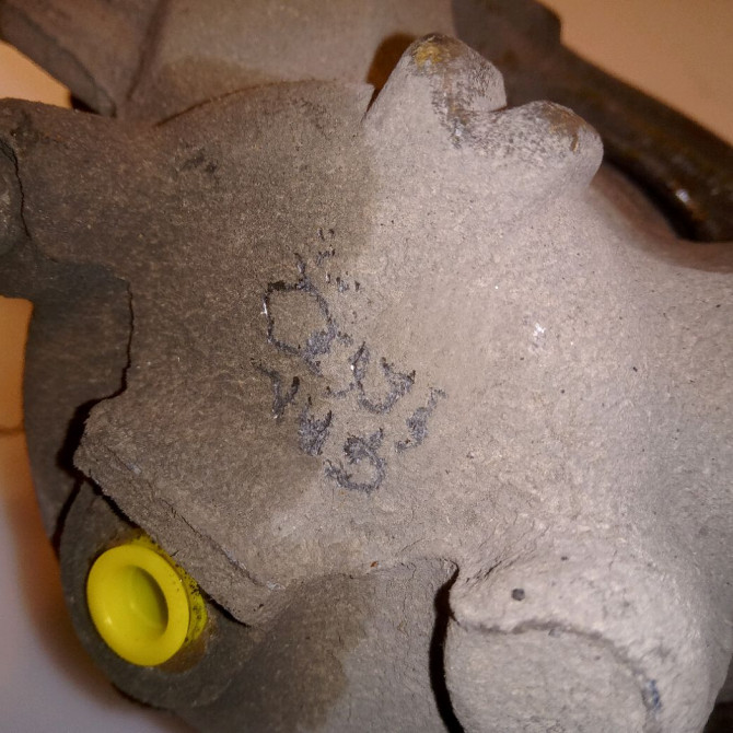 Etrier de frein avant droit occasion OPEL ZAFIRA III Phase 1 11-2011->... 13301227 3