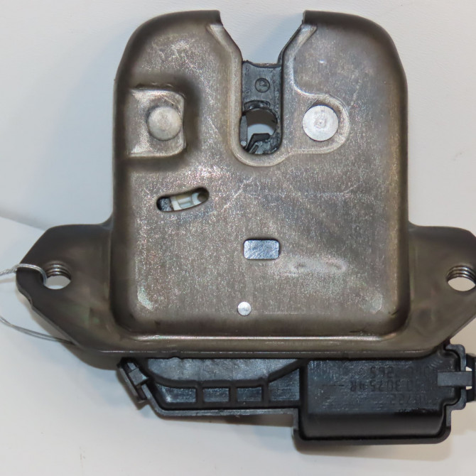 Serrure hayon occasion RENAULT 905030754R 1