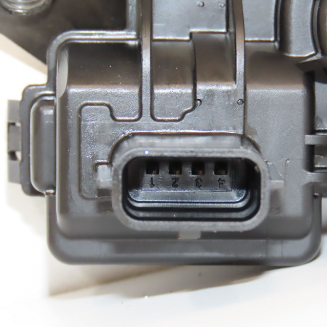 Serrure hayon occasion RENAULT 905030754R 3