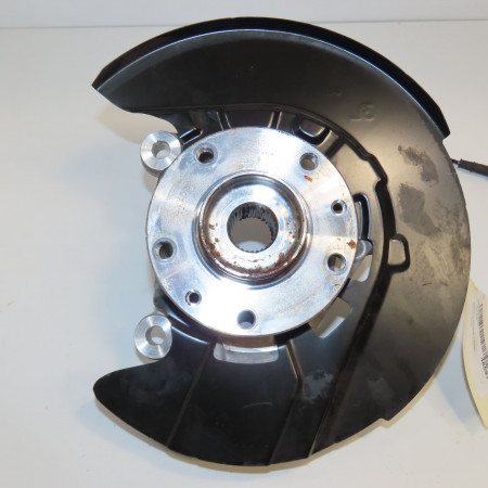 Moyeu avg occasion RENAULT 402026UA0A