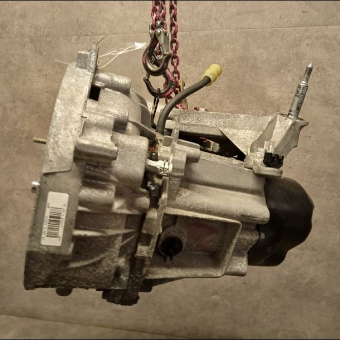 Boîte à vitesse mecanique occasion RENAULT SCENIC II Phase 1 03-2004->09-2006 1.6i 16v 7701723235 3
