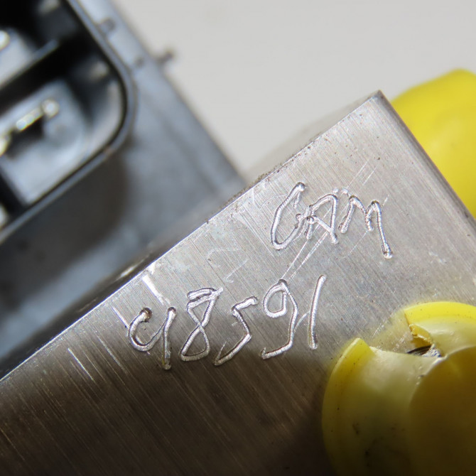 Unité hydraulique ABS occasion RENAULT 476607533R 5